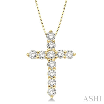 1/2 Ctw Round Cut Diamond Cross Pendant